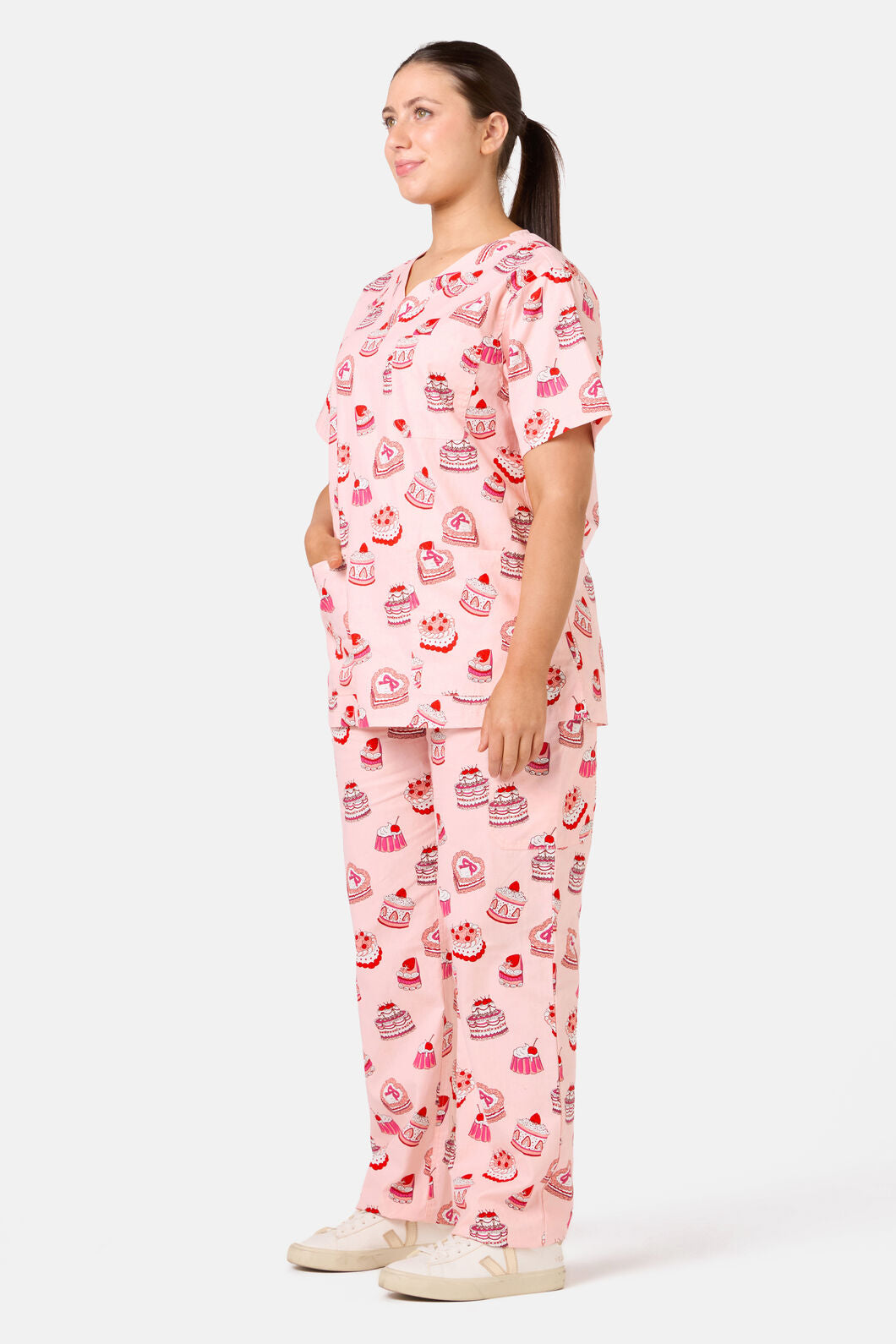 Scrubs With Love - Cake Party Scrub Set - pink