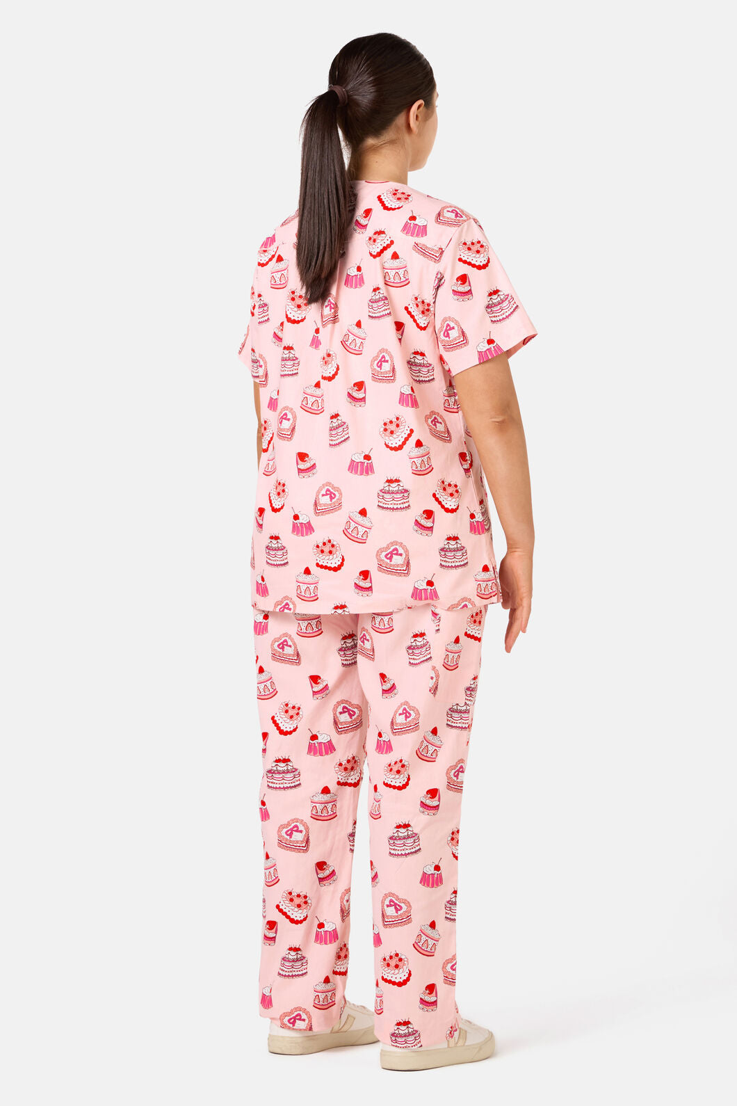 Scrubs With Love - Cake Party Scrub Set - pink