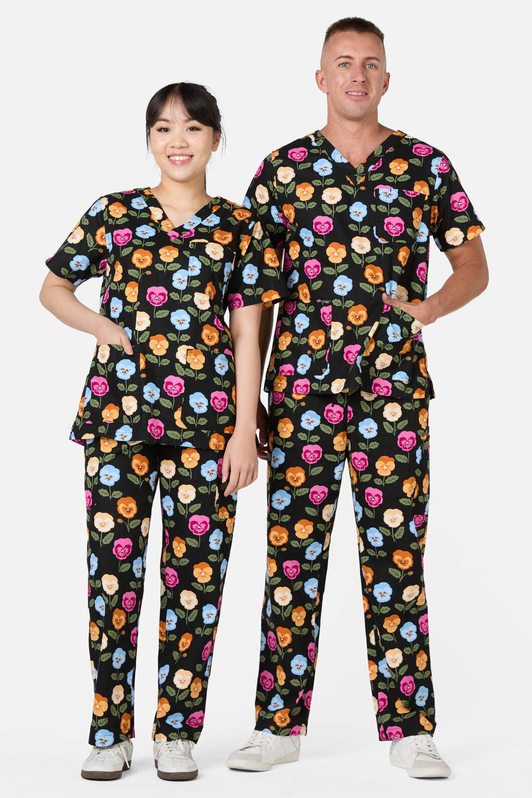 Scrubs With Love - Pansy Scrub Set - black