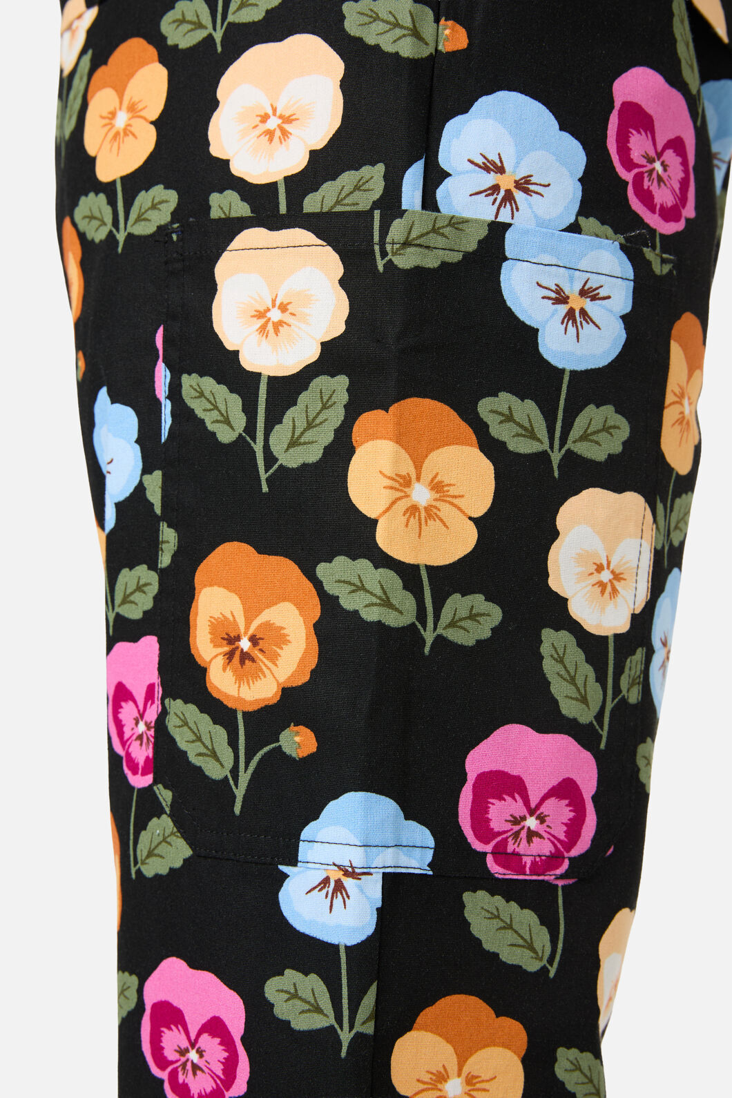 Scrubs With Love - Pansy Scrub Set - black