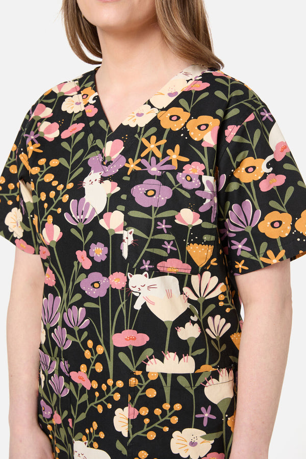 Scrubs With Love - Zoe Cat scrub set - black