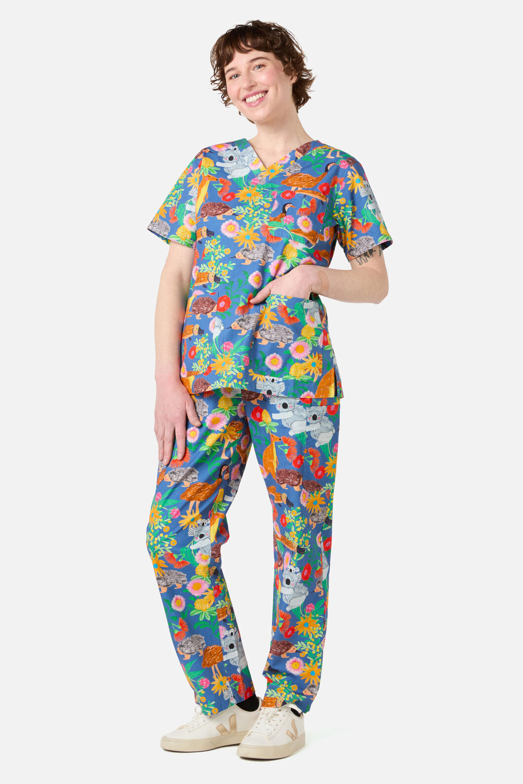 Scrubs With Love - Bush Tapestry scrub set - blue
