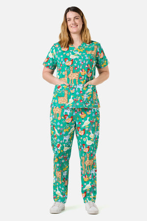 Scrubs With Love - Farm Animals Scrub Set - green