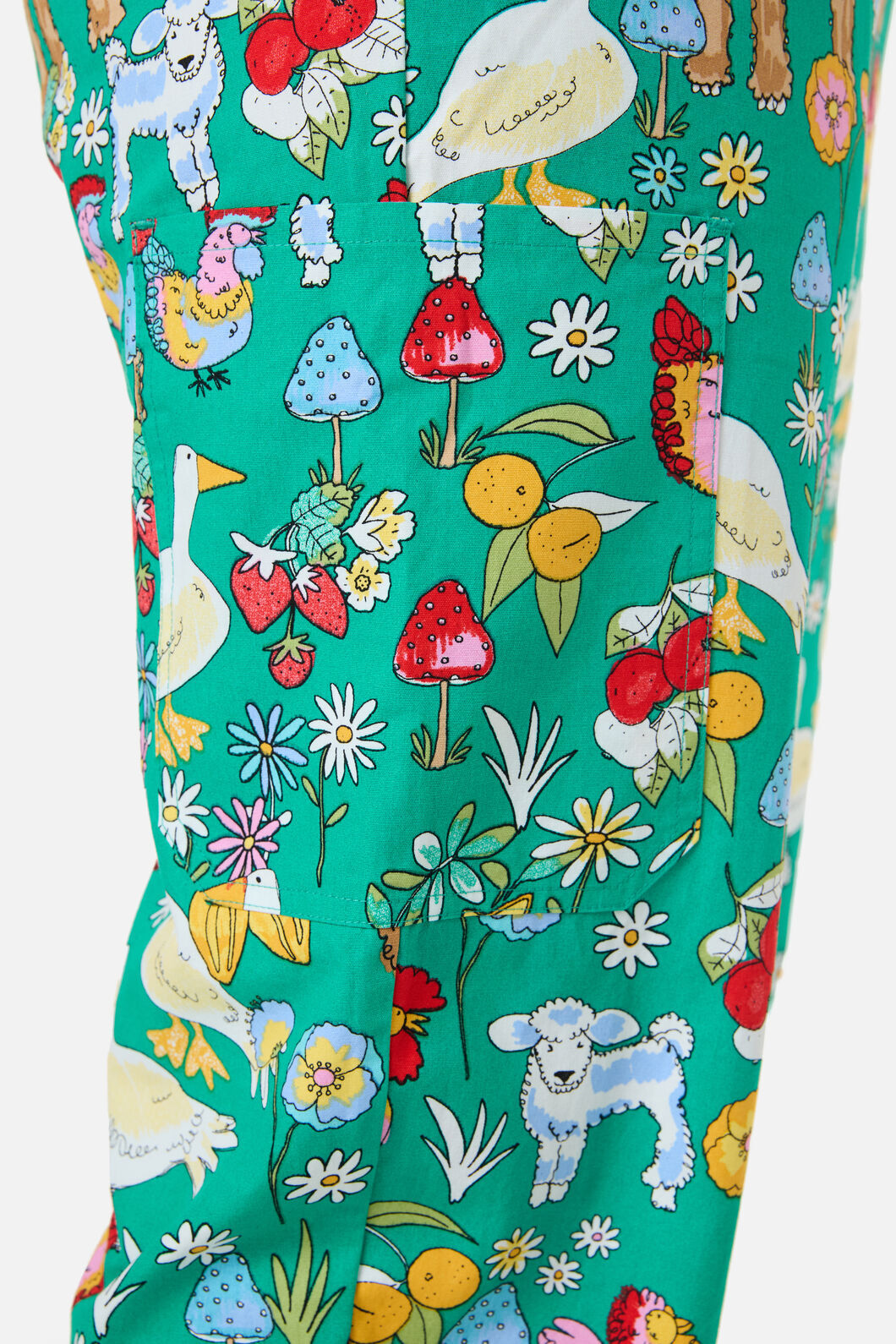 Scrubs With Love - Farm Animals Scrub Set - green