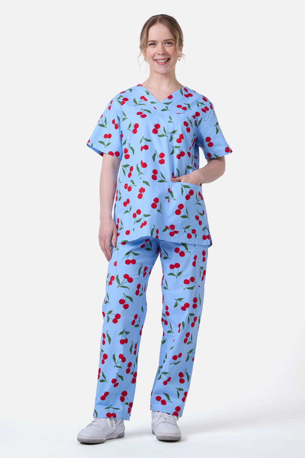 Scrubs With Love - CHERRY SCRUB SET - blue