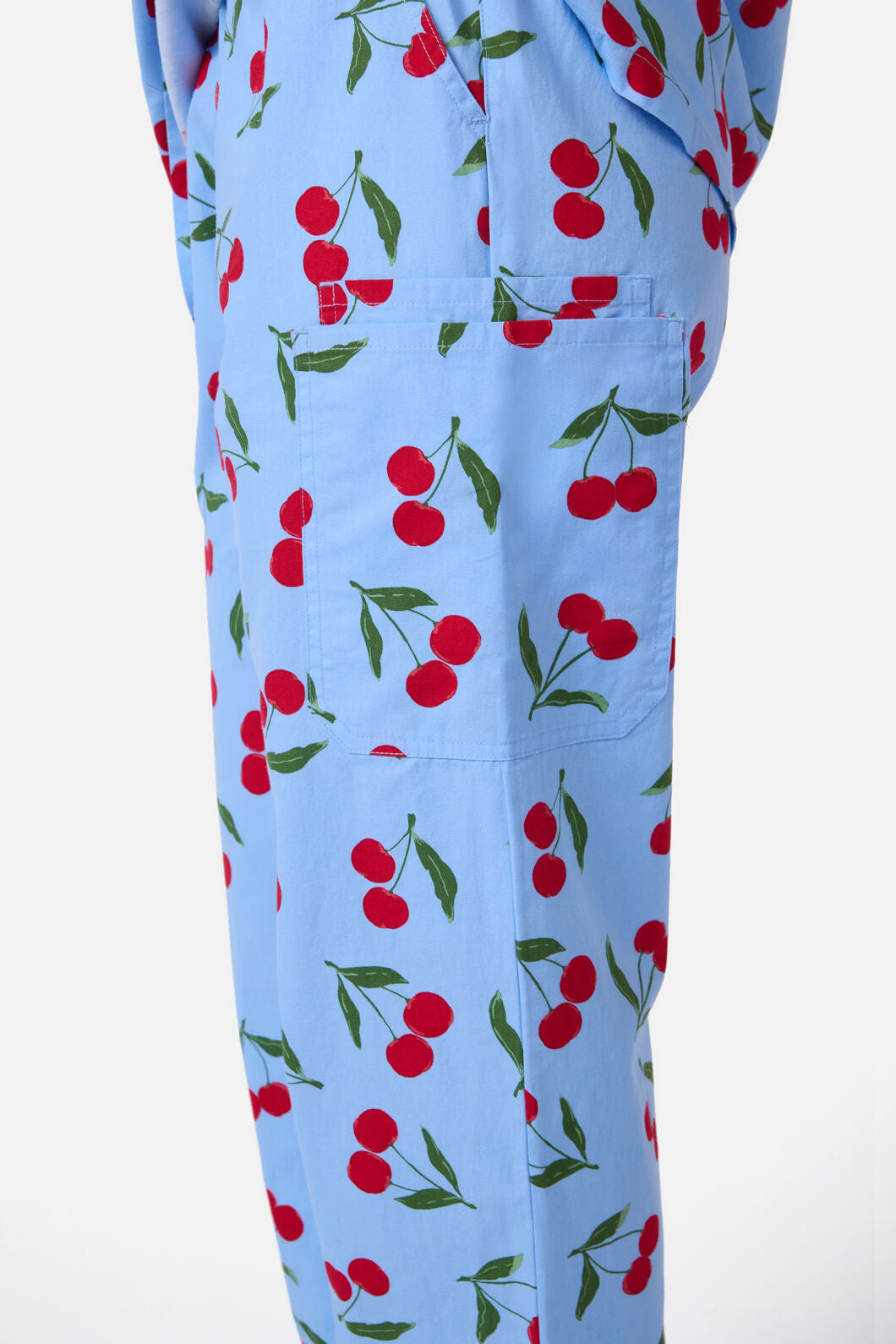 Scrubs With Love - CHERRY SCRUB SET - blue