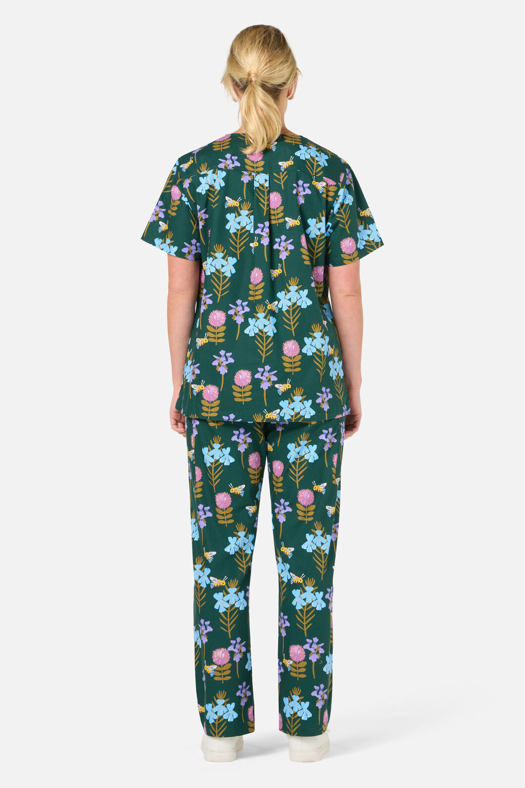 Scrubs With Love - Blue Banded Bee scrub set - green