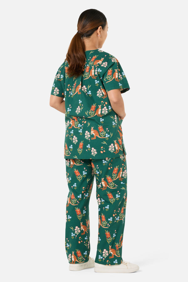 Scrubs With Love - Rock Wallaby Scrub Set - green