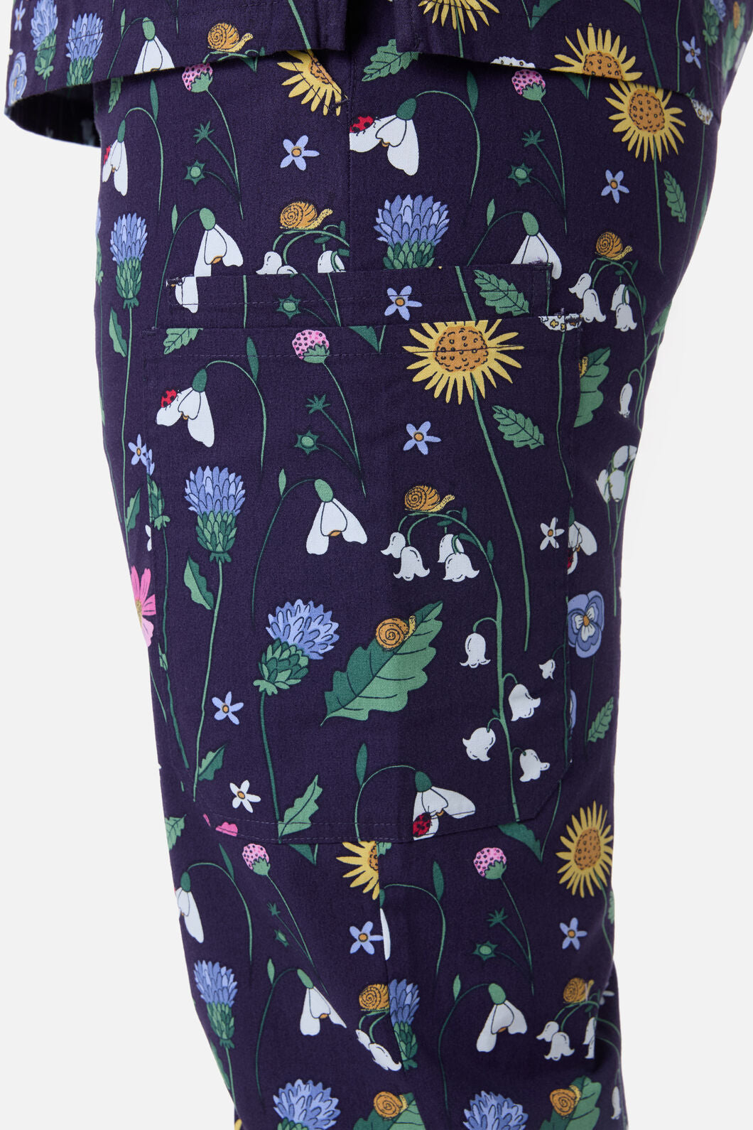 Scrubs With Love - Spring Garden Scrub Set - indigo