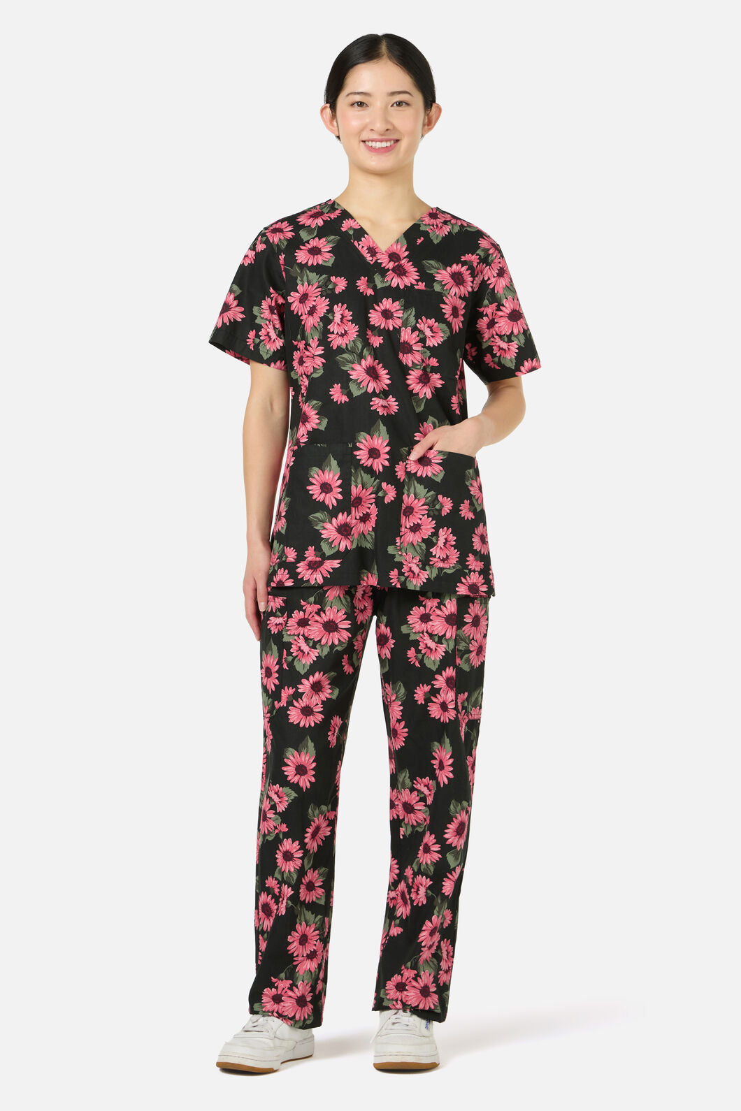 Scrubs With Love - Winter Daisy scrub set - green