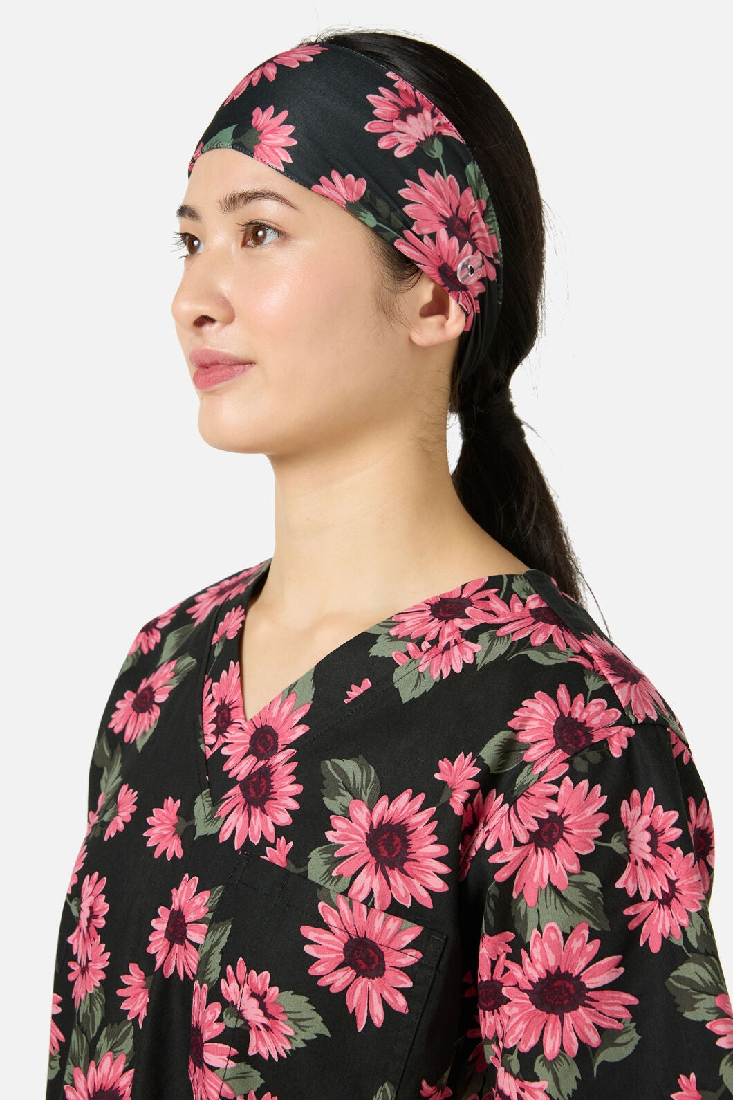 Scrubs With Love - Winter Daisy Scrub Headband - green