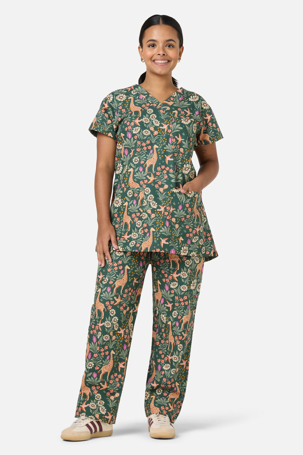 Scrubs With Love - Giraffe Scrub Set - green