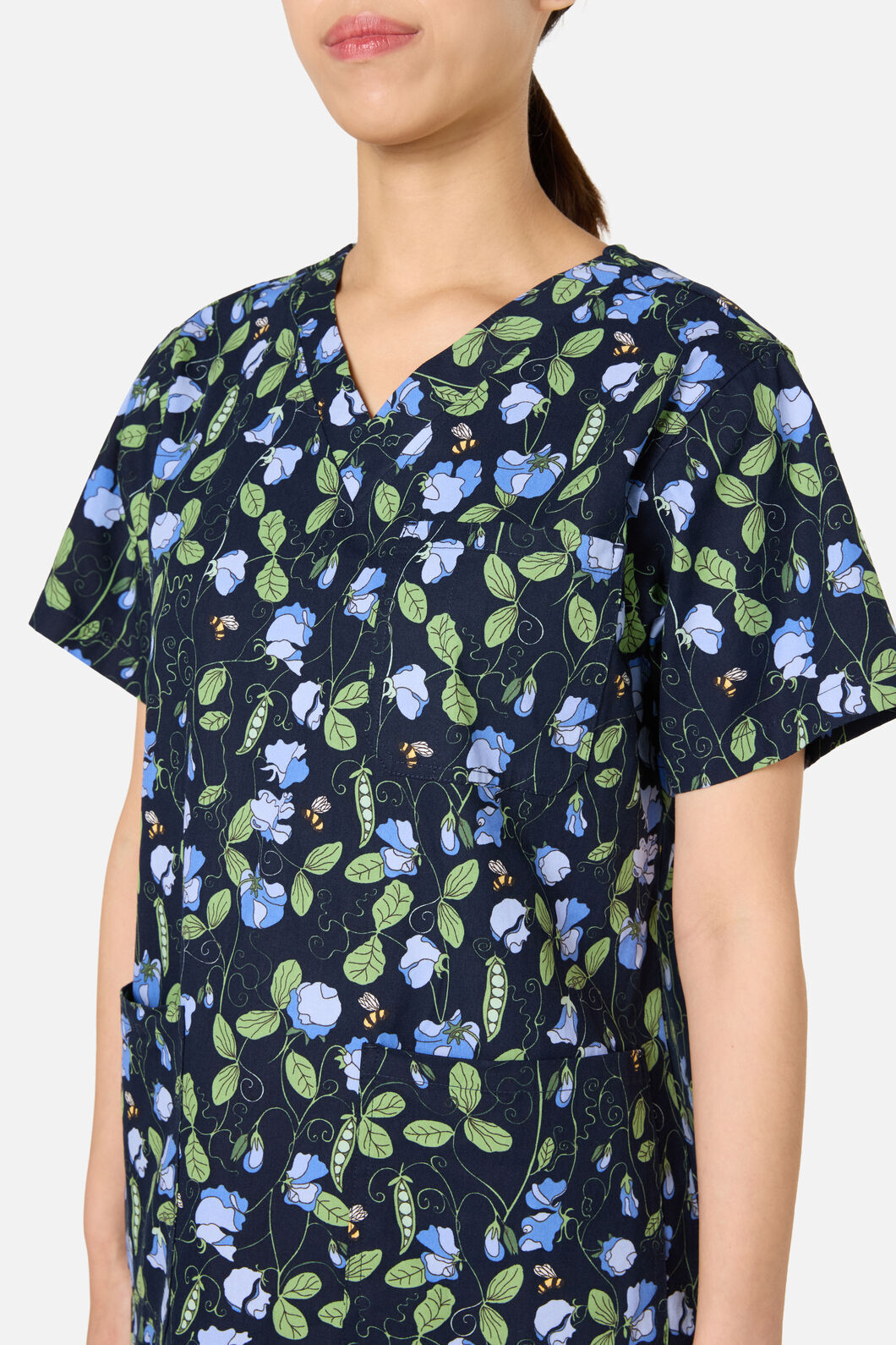 Scrubs With Love - Sweet Pea Top & Pant Scrub Set - navy