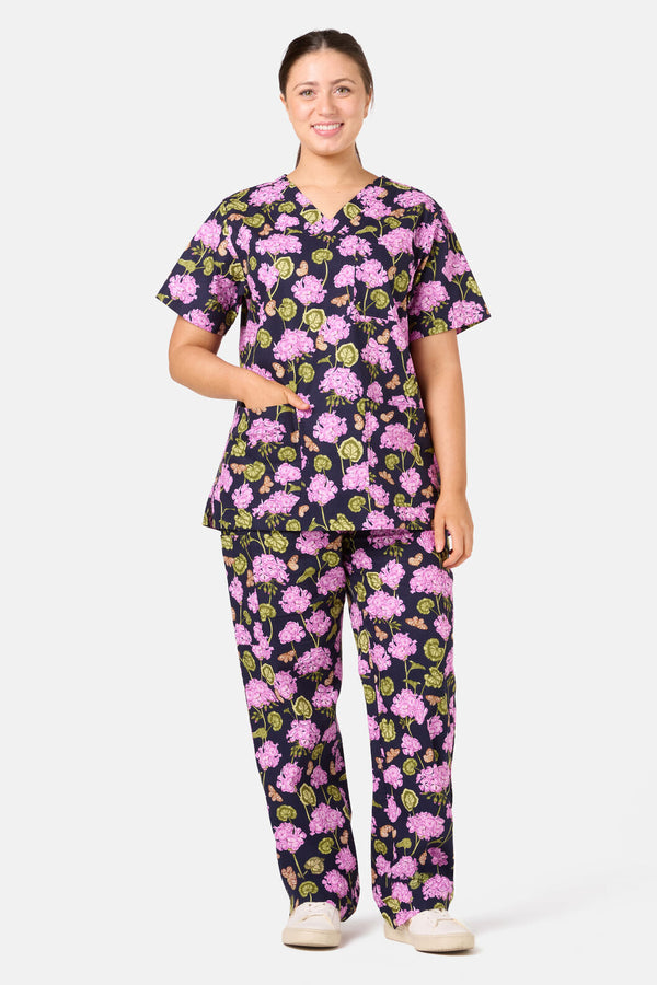 Scrubs With Love - Geranium Scrub Set - navy