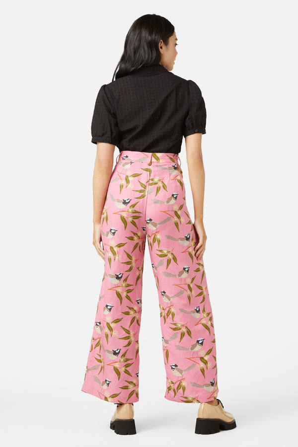 pink