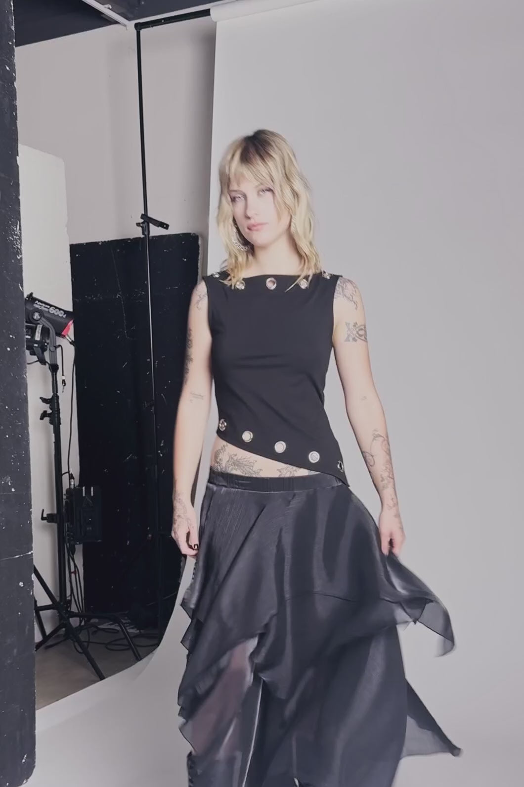 Black Friday - Ascend Eyelet Top - black
