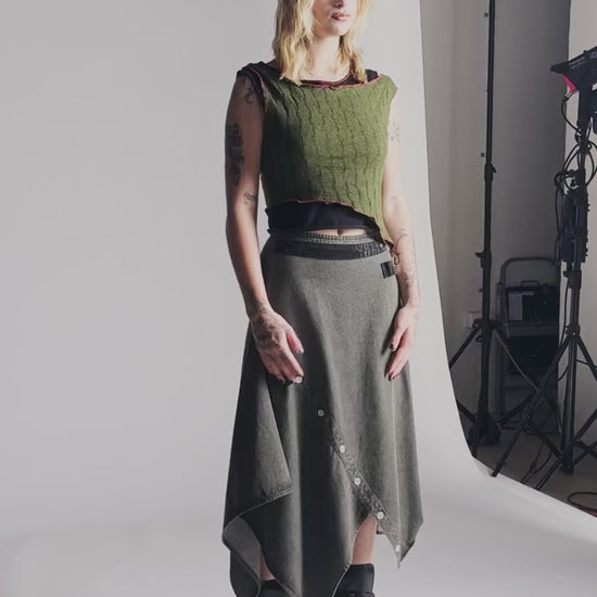 Black Friday - Outbreak Top - black-olive