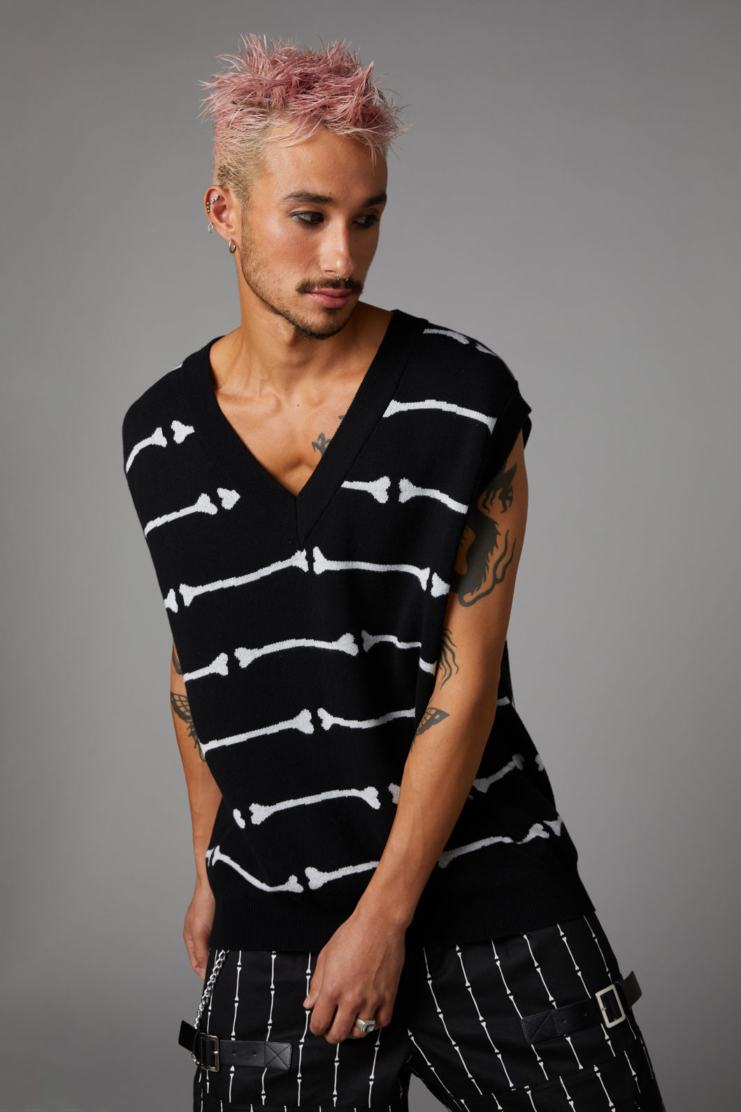 Black Friday - Bonez Knit Vest - black