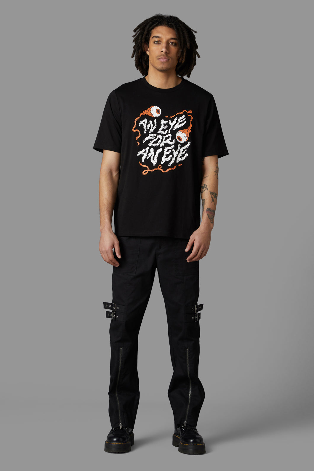 Black Friday - Eyeball Tee - black