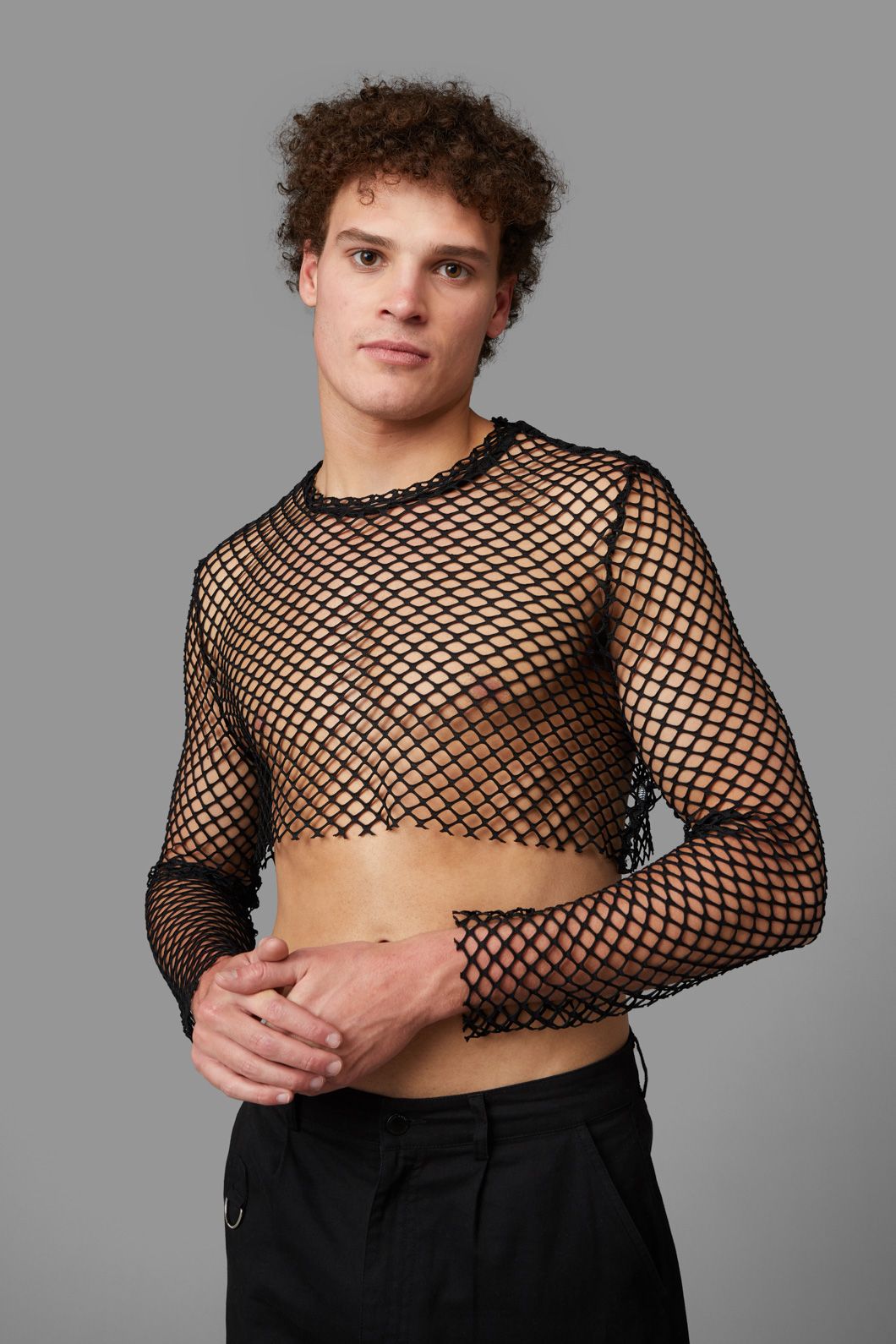 Black Friday - Jaywalker Cropped Mesh Top - black
