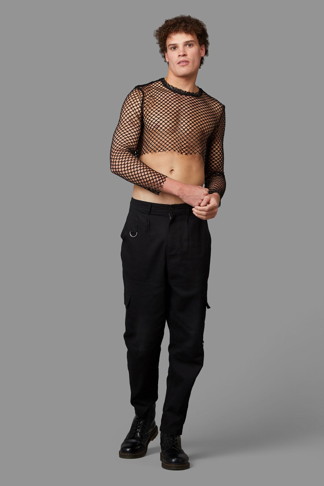 Black Friday - Jaywalker Cropped Mesh Top - black