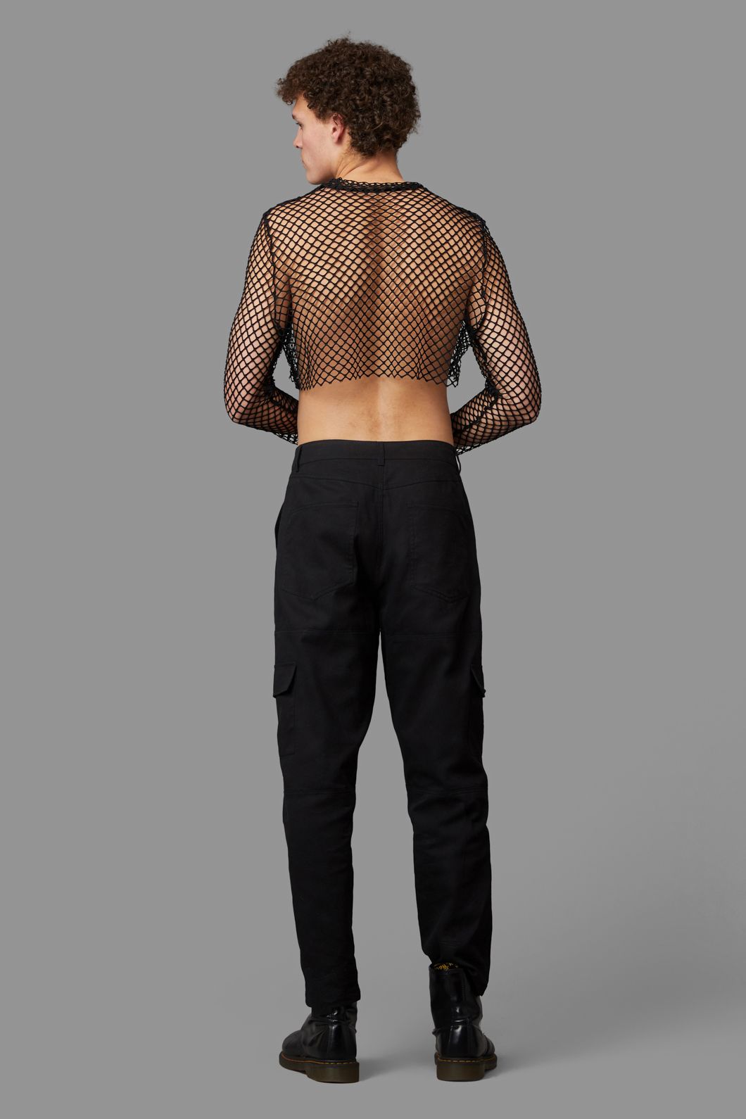 Black Friday - Jaywalker Cropped Mesh Top - black