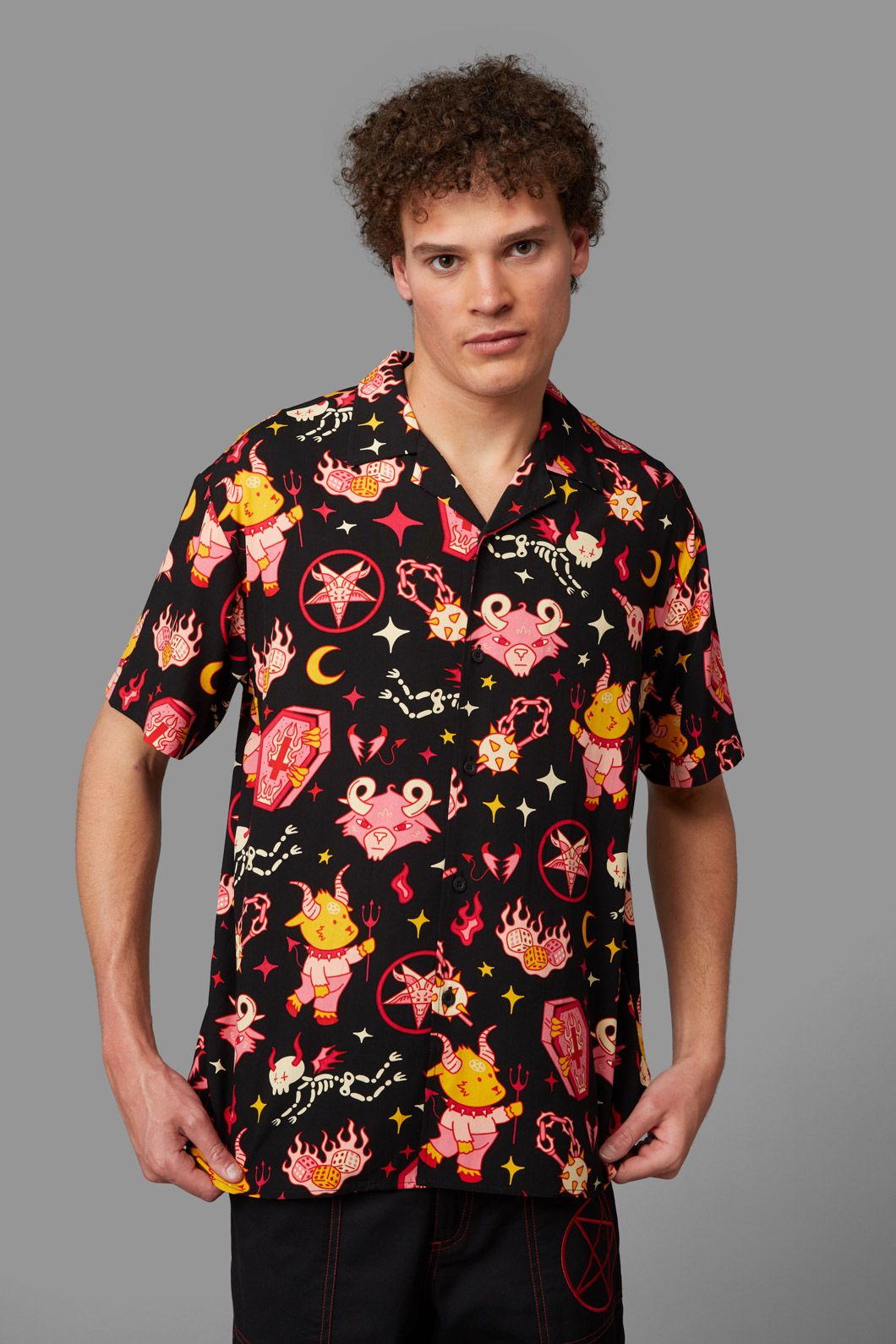 Black Friday - Hellish Short Sleeve Shirt - black