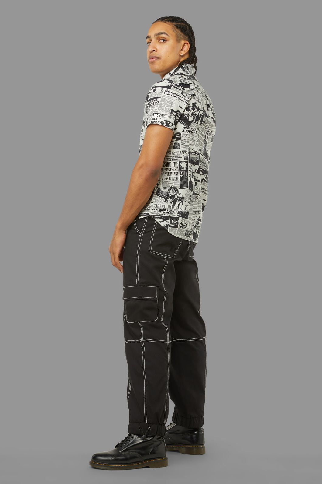 Black Friday - Extraterrestrial SS Shirt - white