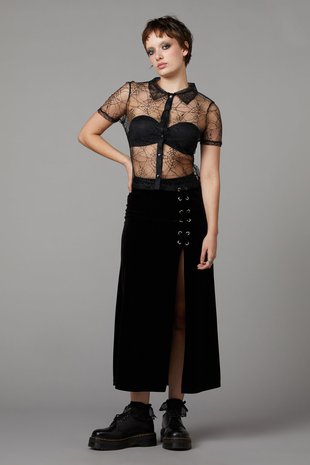 Black Friday - Interwebs Mesh Top - black