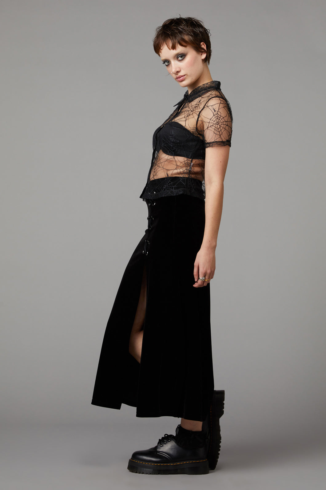 Black Friday - Interwebs Mesh Top - black