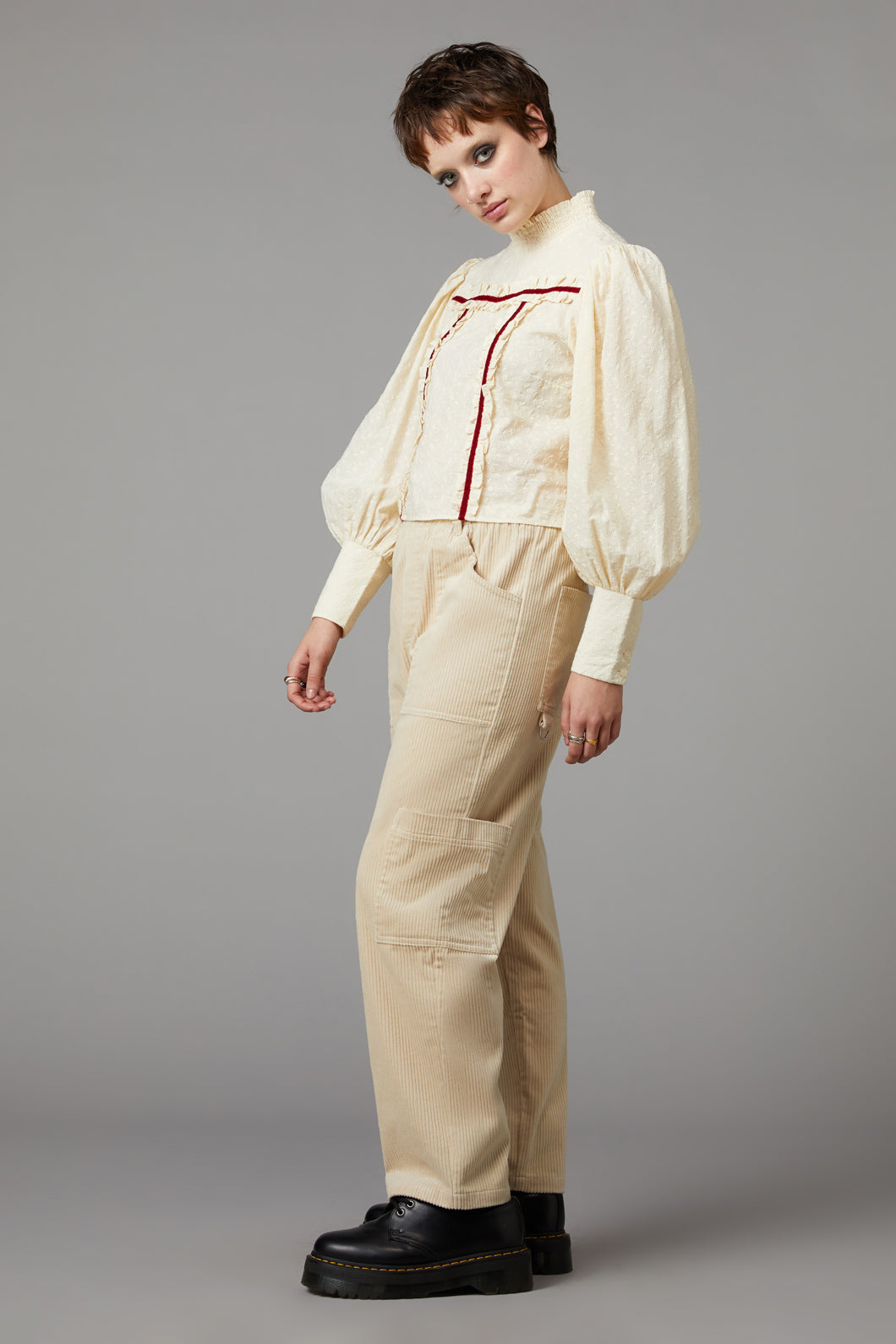 Black Friday - Nadja Gothic Blouse - cream