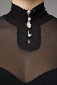 Black Friday - Pearly Button Top - black