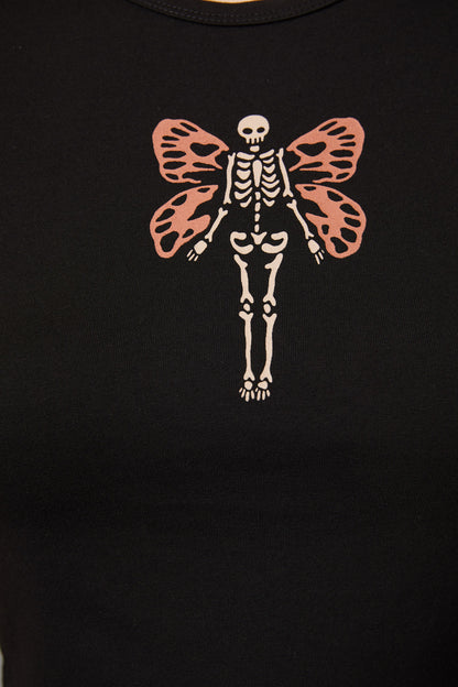 Black Friday - The Fae Tee - black