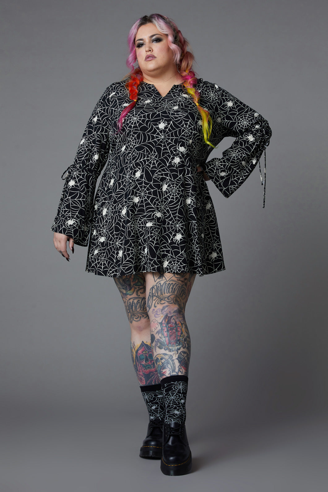 Black Friday - Curve Arachnid Dress - black