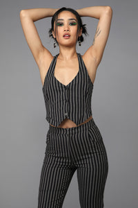 Black Friday - Cordelia Vest - black-white