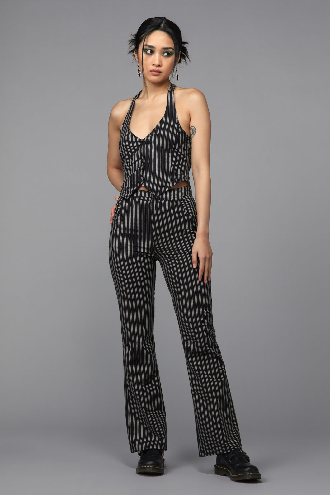 Black Friday - Cordelia Vest - black-white