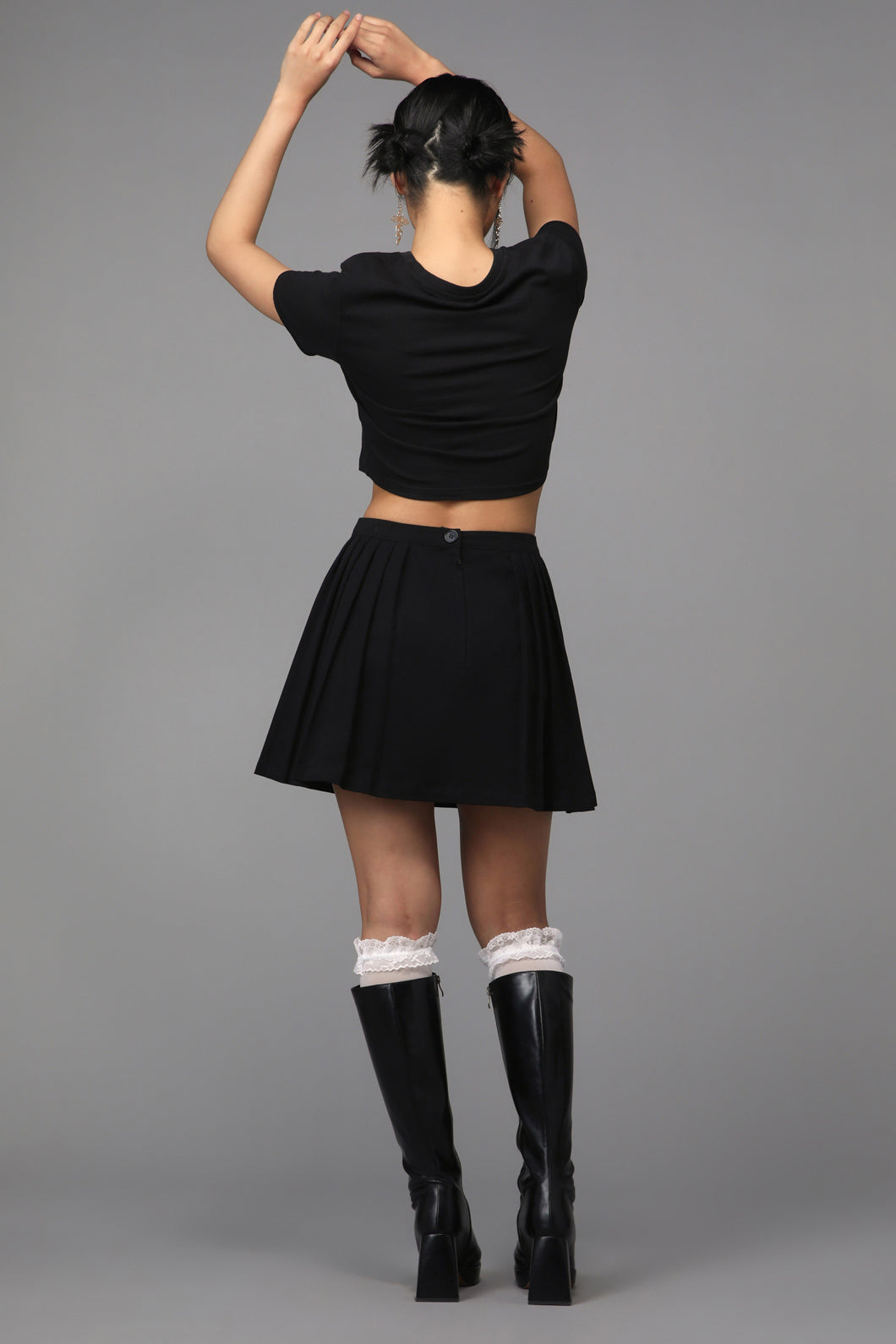 Black skater outlet skirt au