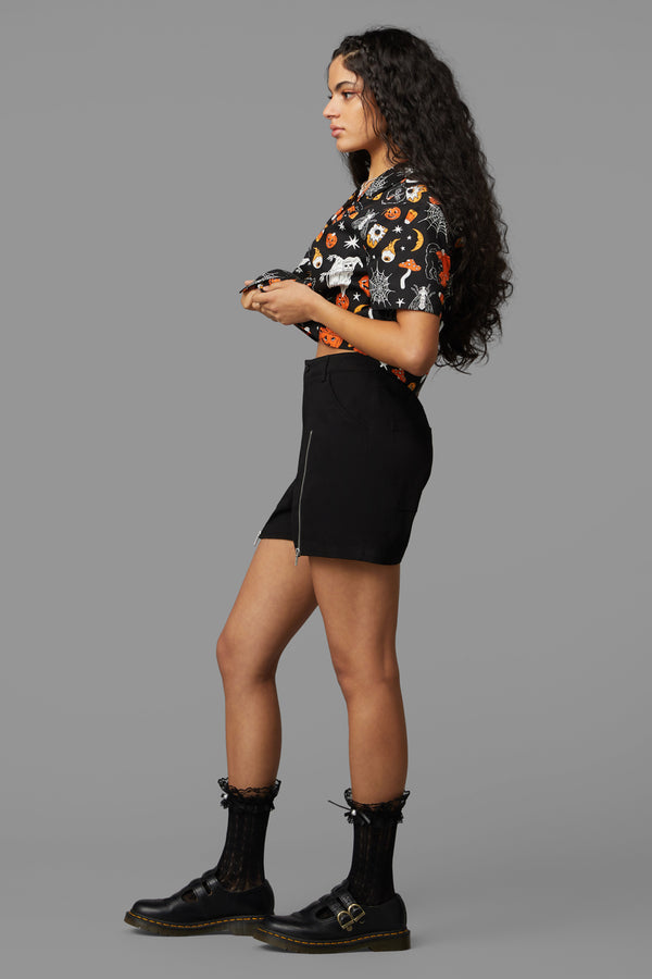 Black Friday - Up In Flames Short - black