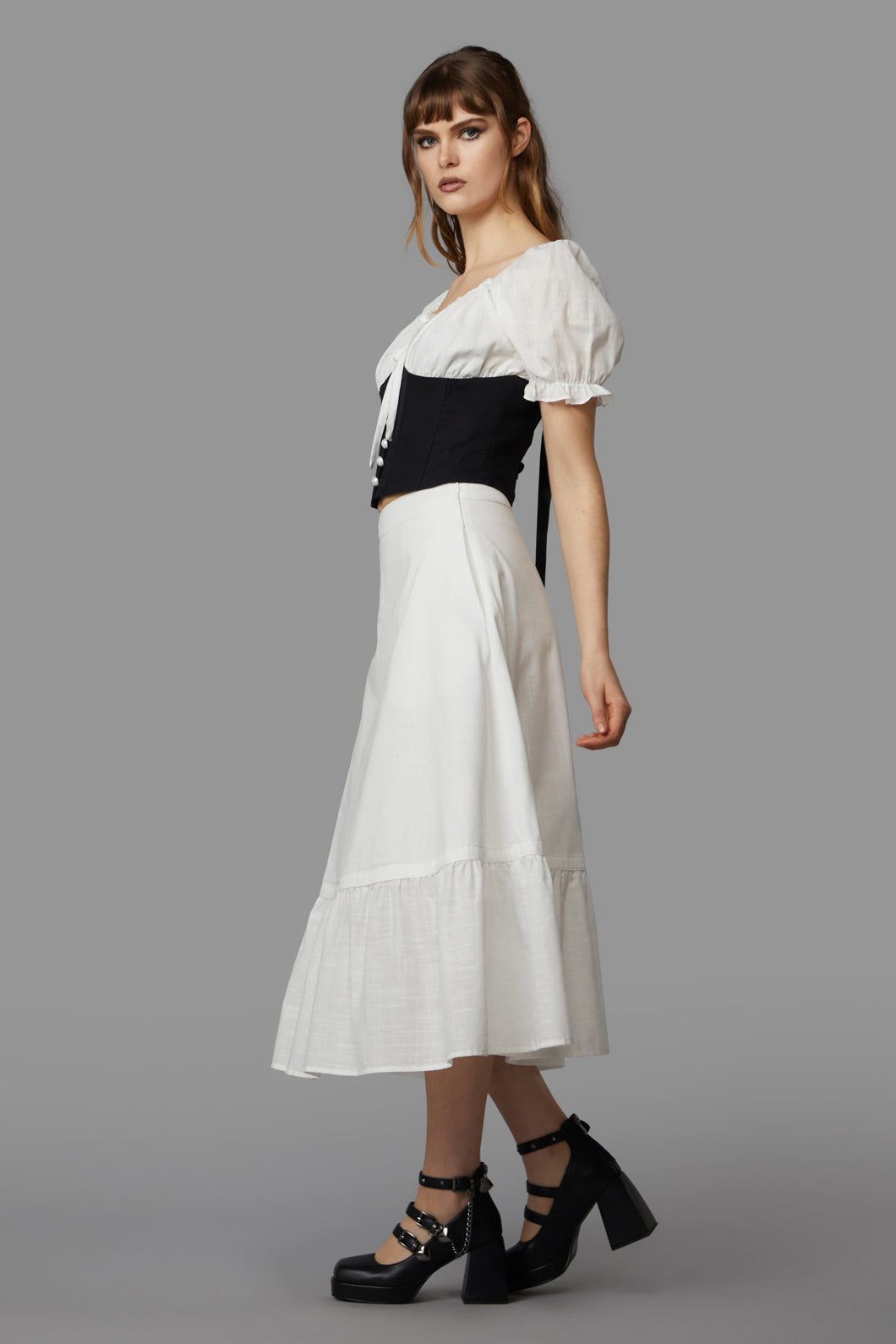 Black Friday - Swan Blouse - white