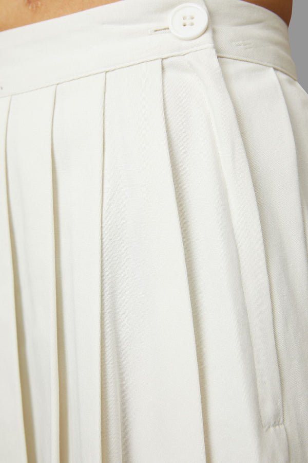 Black Friday - Don't Care Skirt - cream