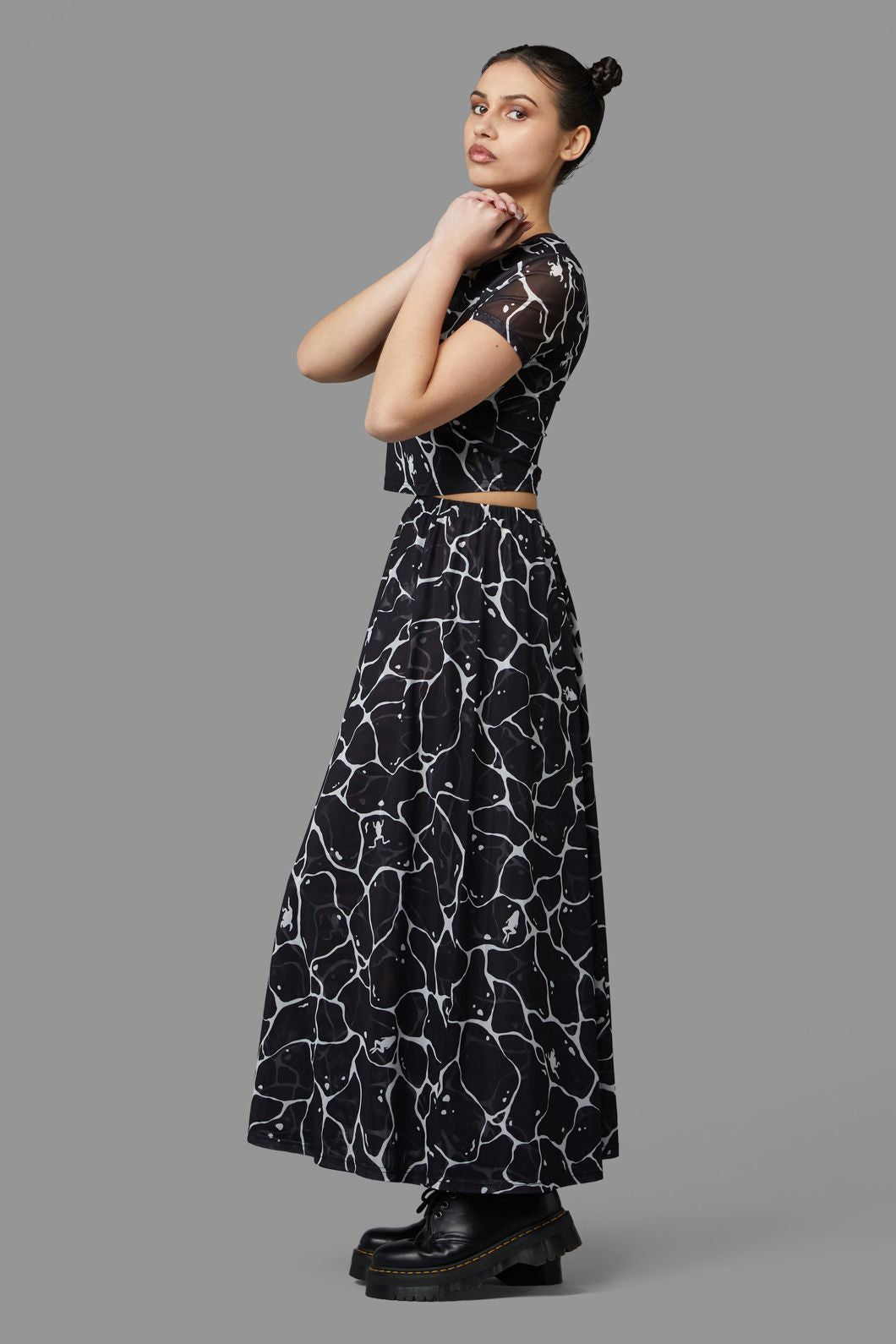 Black Friday - Lily Pad Skirt - black