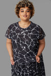 Black Friday - Curve Lily Pad Top - black