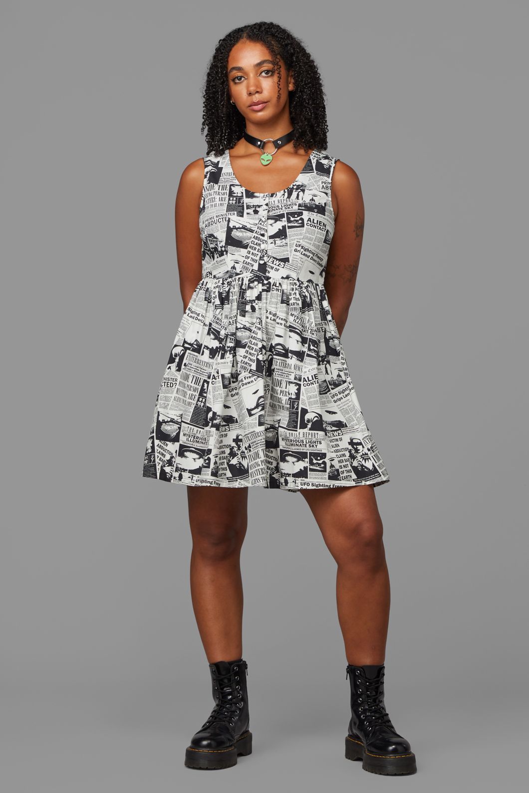 Black Friday - Extraterrestrial Dress - cream