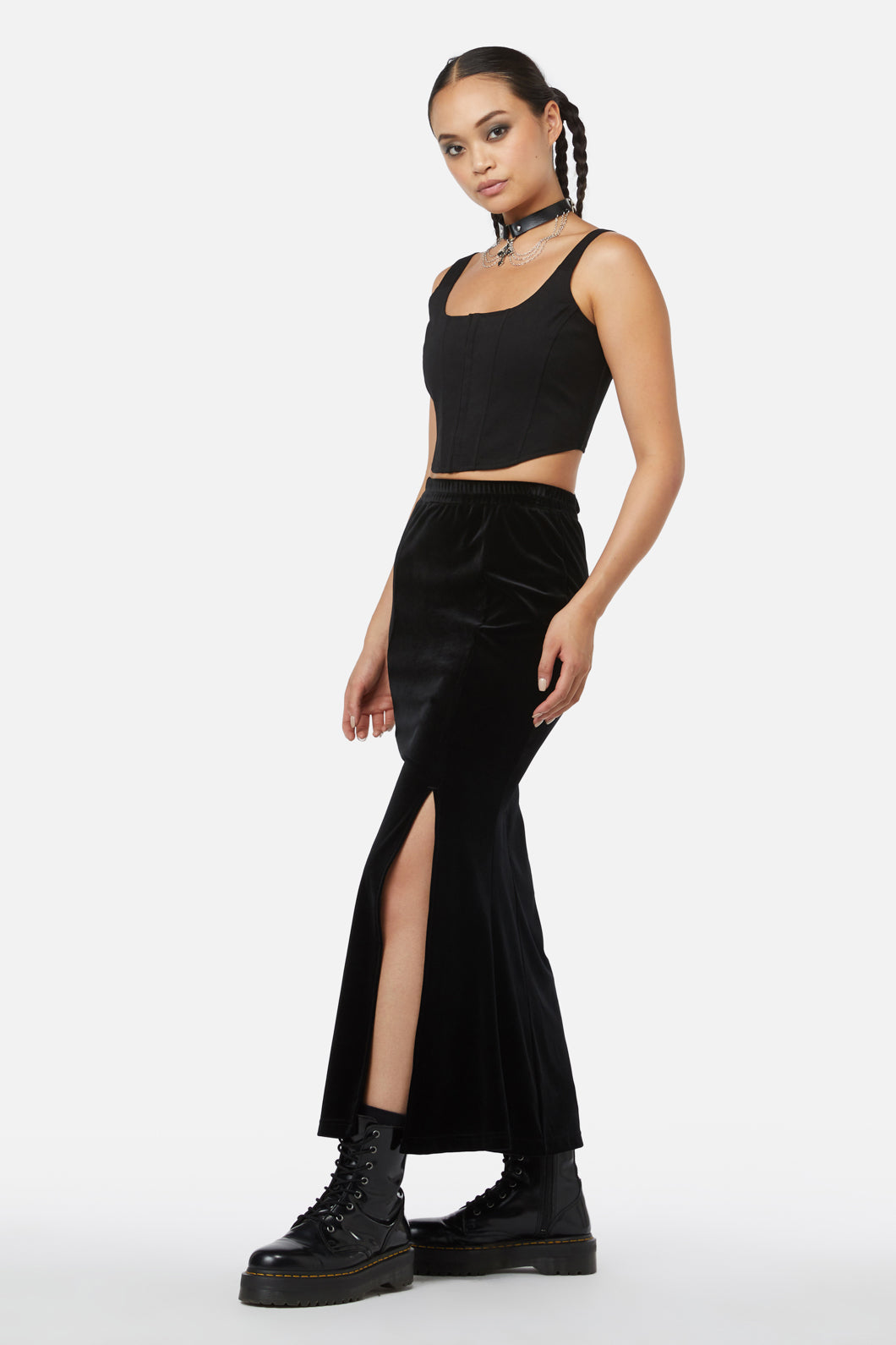 Black velvet belt skirt best sale