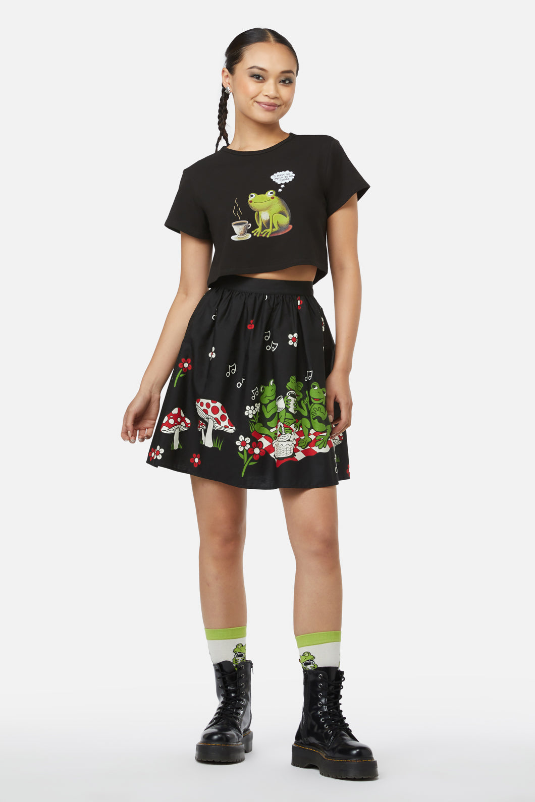Black Friday - Froggy Picnic Skirt - black