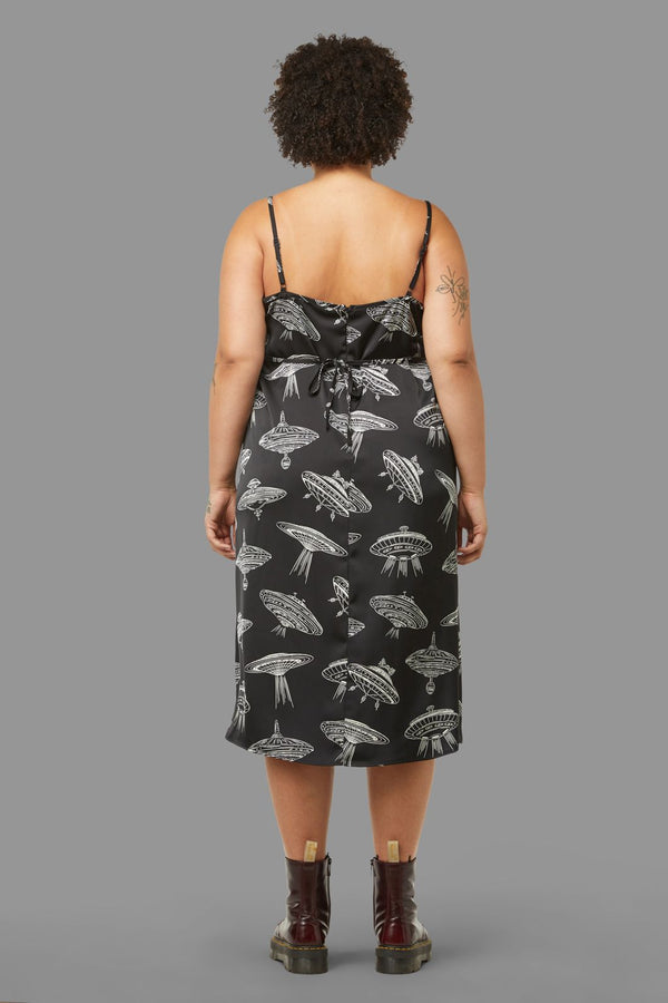 Black Friday - Curve Ufo Dress - black