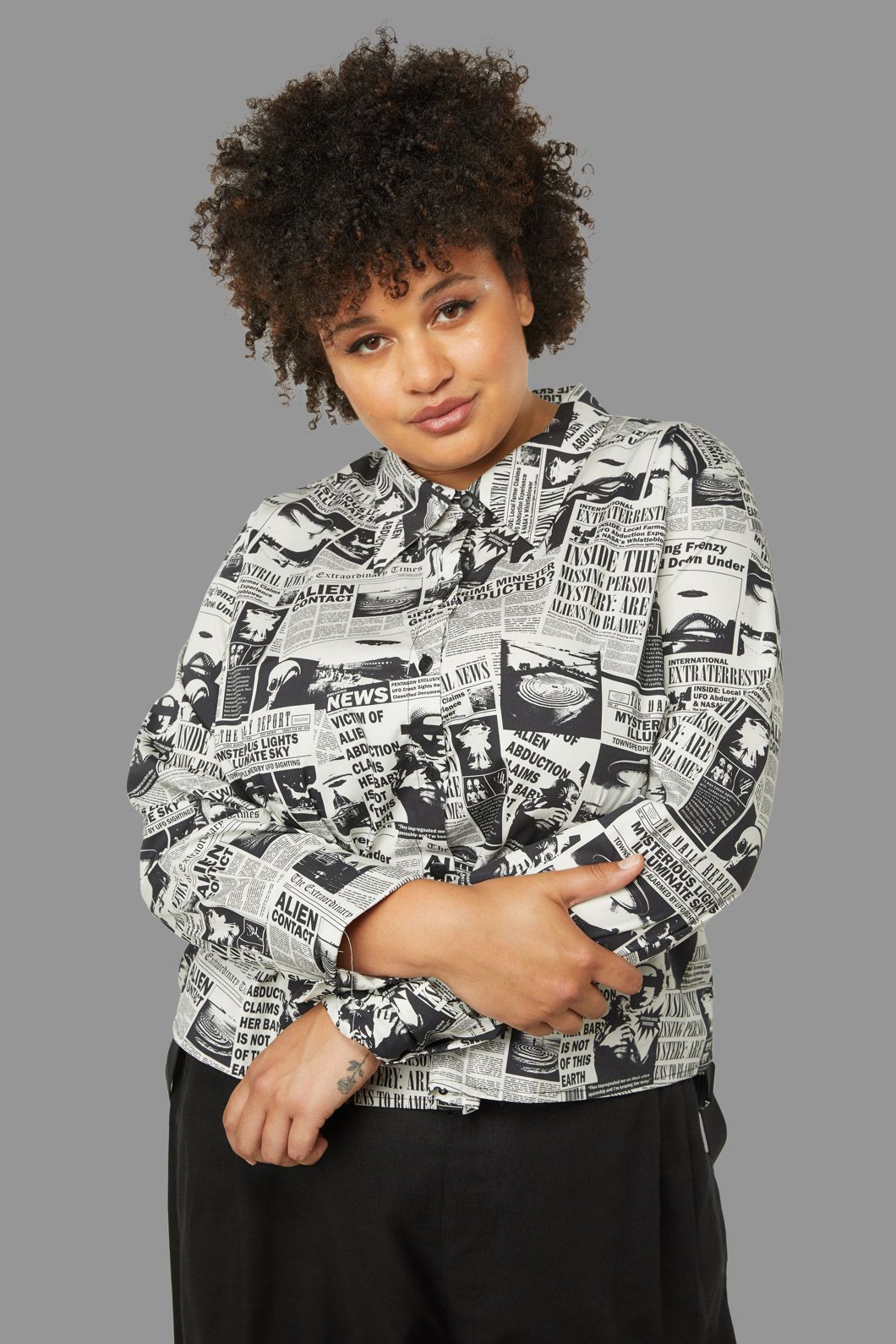 Black Friday - Curve Extraterrestrial Blouse - cream