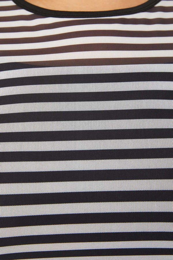 Black Friday - Curve Jiji Mesh Top - black-white