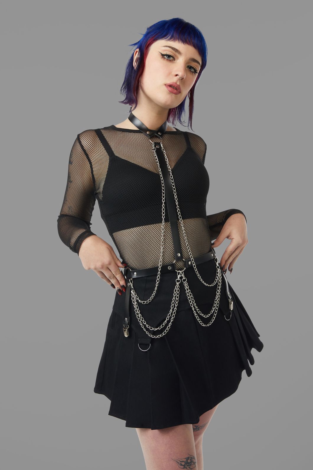 Black Friday - Simple Centre Strap Harness - black