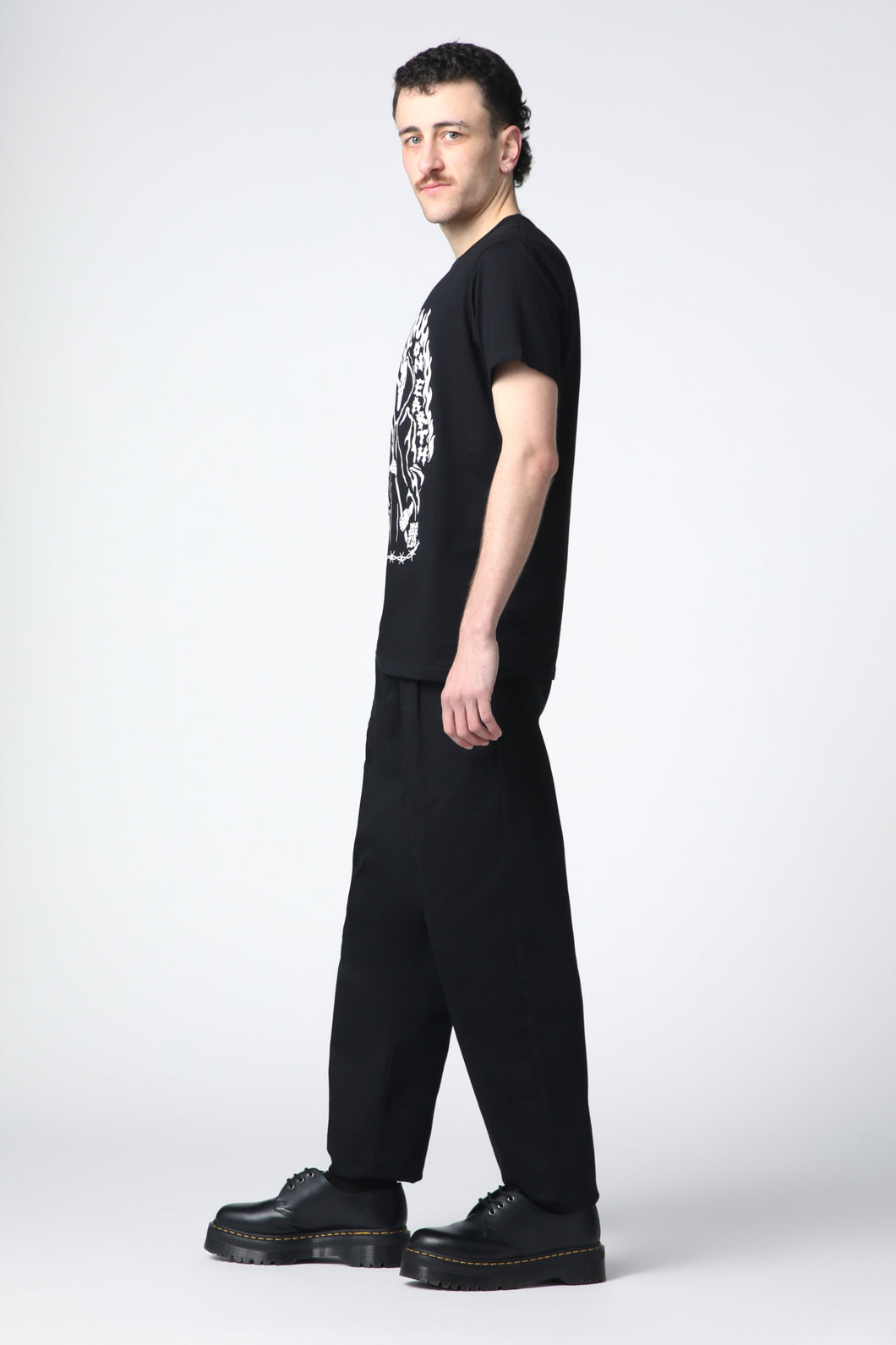 Dangerfield - Hell On Earth Tee - black
